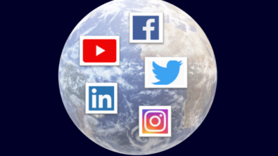 YouTube、Facebook、Twitter、LinkedIn和Instagram的标志出现在一张地球图片上。引导B2B买家的旅程依赖于利用这些平台。